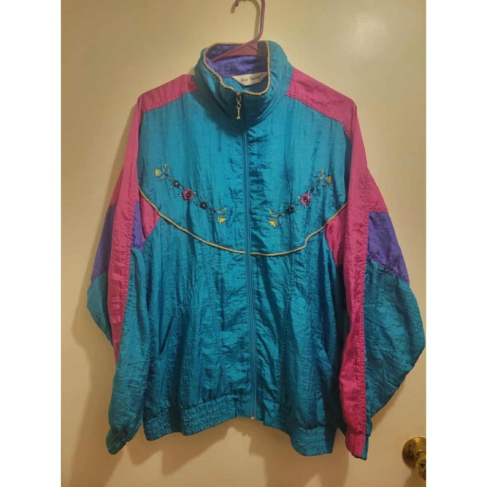Vintage Two Twenty Nylon Floral Embroidered Wind Breaker Jacket Large